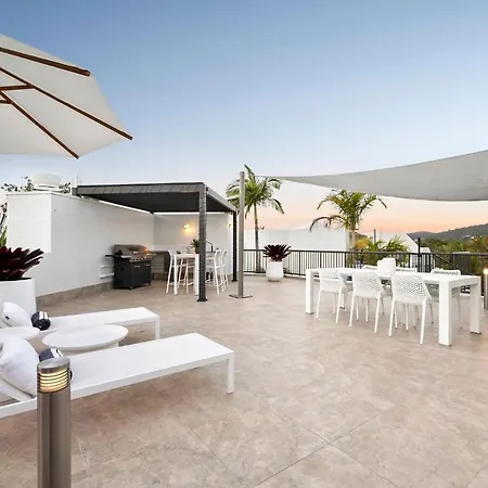 Penthouse With Private Roof Top Terrace- Noosa Exterior photo